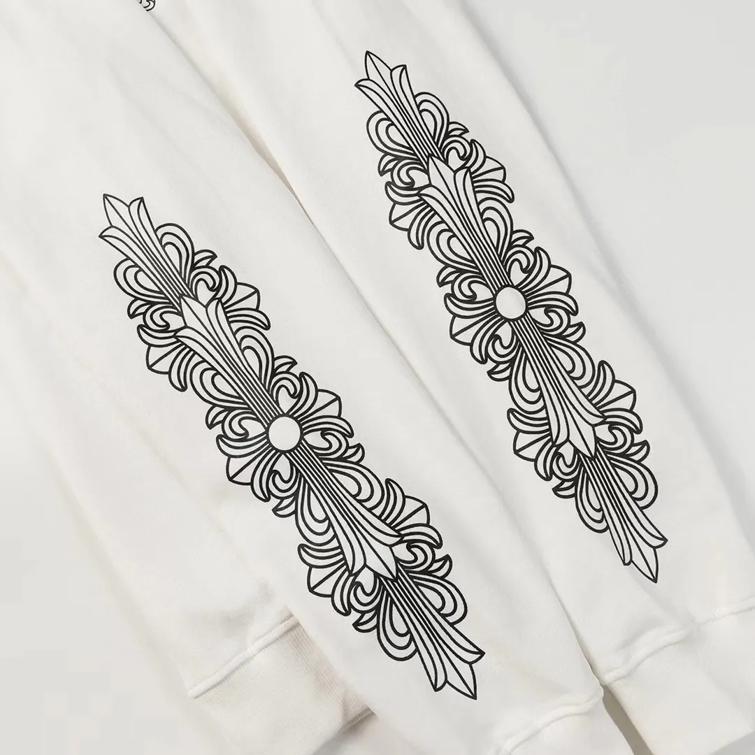 P240 Cross-border running quantity model, please do not place an order if you are pursuing quality - Chrome Hearts/Chrome Hearts 23ss scroll horseshoe print zipper sweatshirt cardigan jacket - High weight, high density and high quality. The wool is soft, delicate and skin-friendly. It feels soft and silky. It has excellent warmth and skin-friendly properties. - Custom-woven and dyed, no color difference. No matter the fabric or workmanship details, it beats the ordinary version on the market. - Hardware and zipper accessories are all customized, full of details - Color: black white -Size: S M L XL